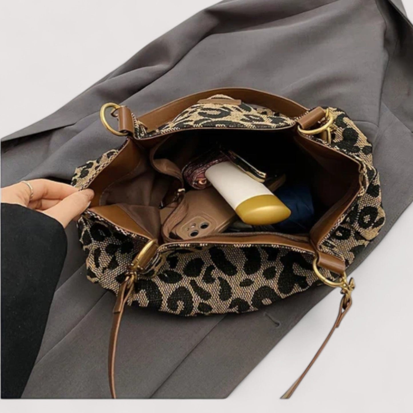 Sonia | Leopard Canvas Shopping Bag