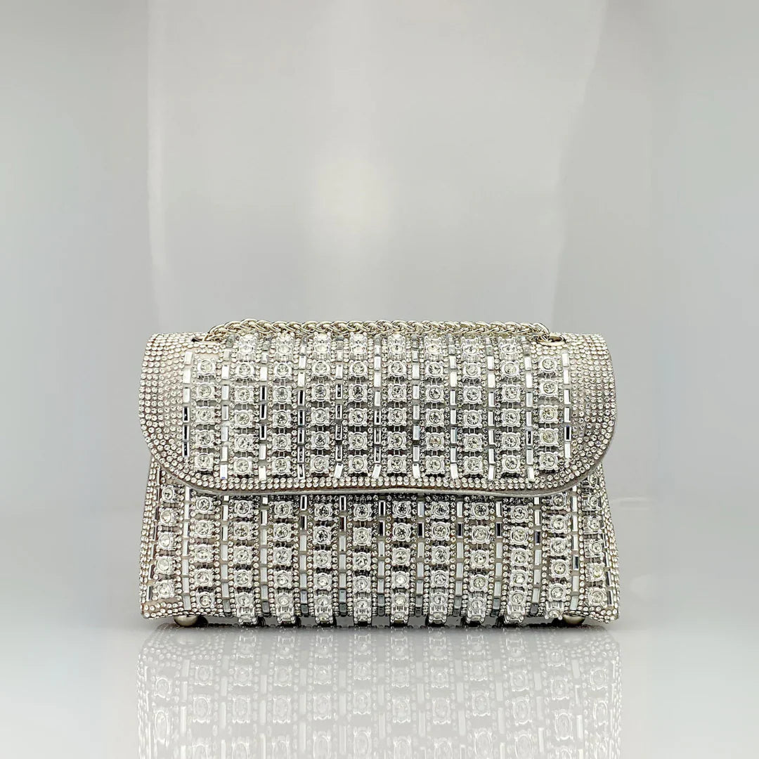 Laviera | Chic Chain Colored Diamond Shoulder Bag